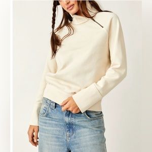 🧡NWT FREE PEOPLE JUST A GAME HALF ZIP TOP